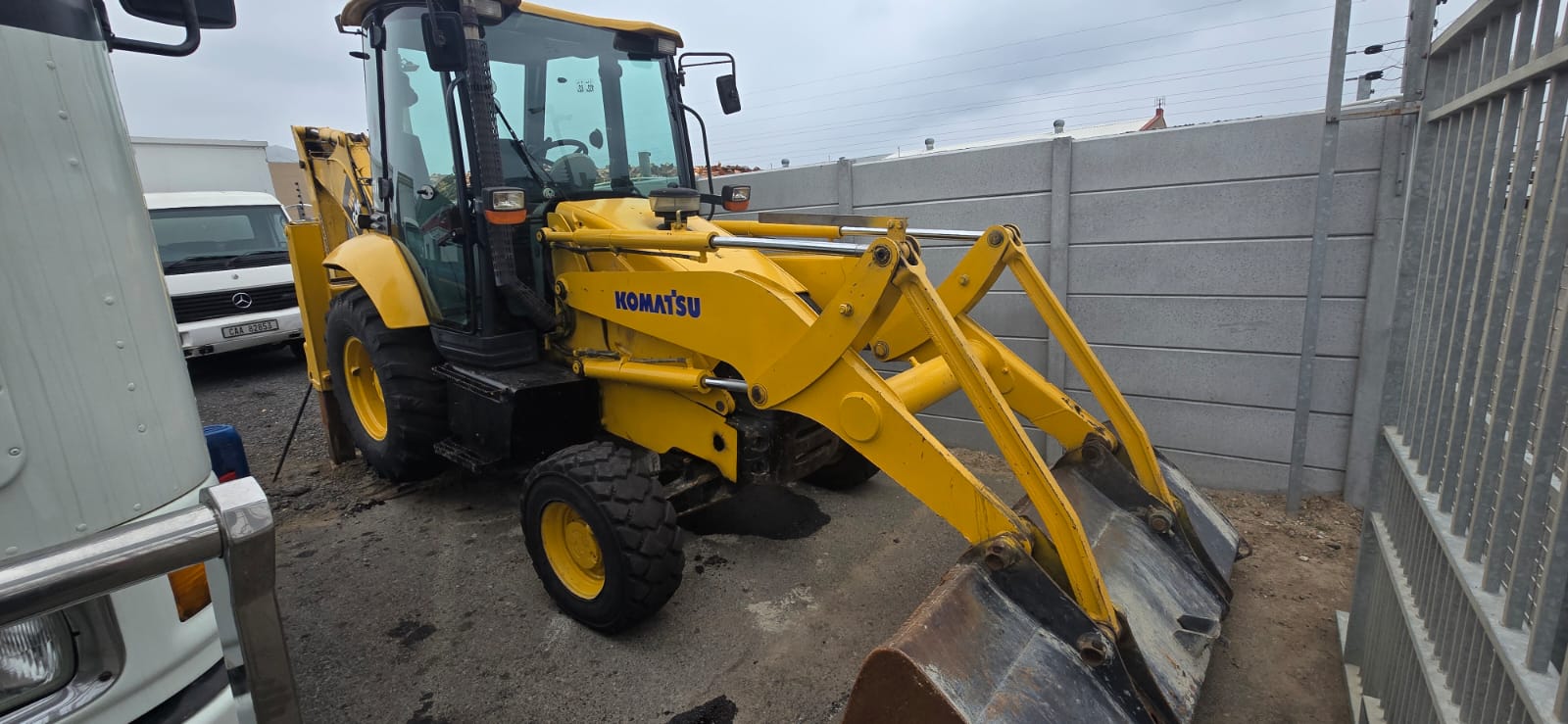 2009 Komatsu WB 91R TLB 4×4